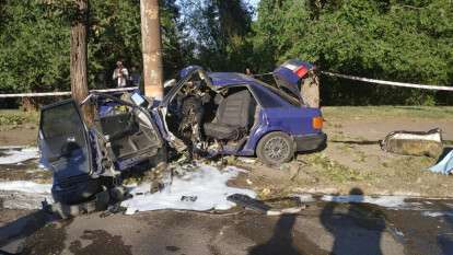 На Днепропетровщине автомобиль Audi врезался в столб: водитель погиб на месте, Новости Днепра