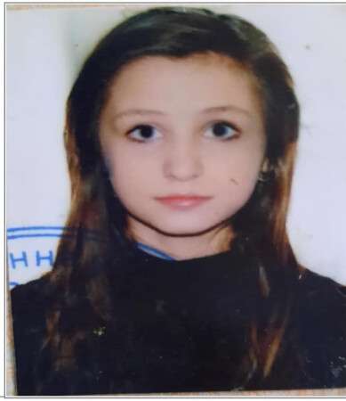 В Днепре пропала без вести 13-летняя девочка: родители просят помочь в поиске