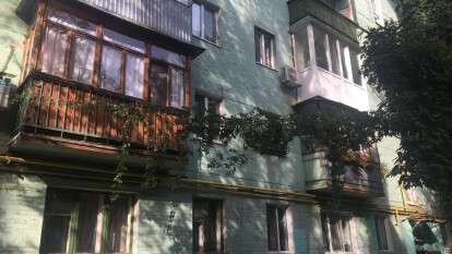 В Днепре на Рабочей отремонтировали многоквартирный дом.JPG