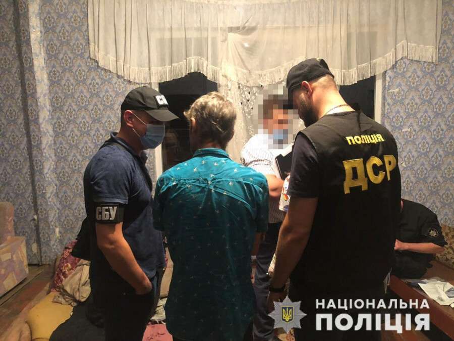 Под Днепром поймали преступную группу наркозакладчиков .jpg