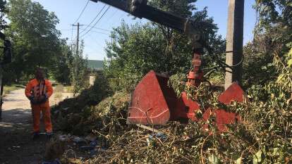 В Шевченковском районе Днепра коммунальщики продолжают бороться со стихийными свалками