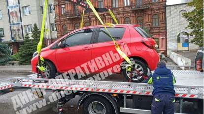 В Днепре вчера эвакуировали 5 автомобилей, припаркованных с нарушениями. Новости Днепра