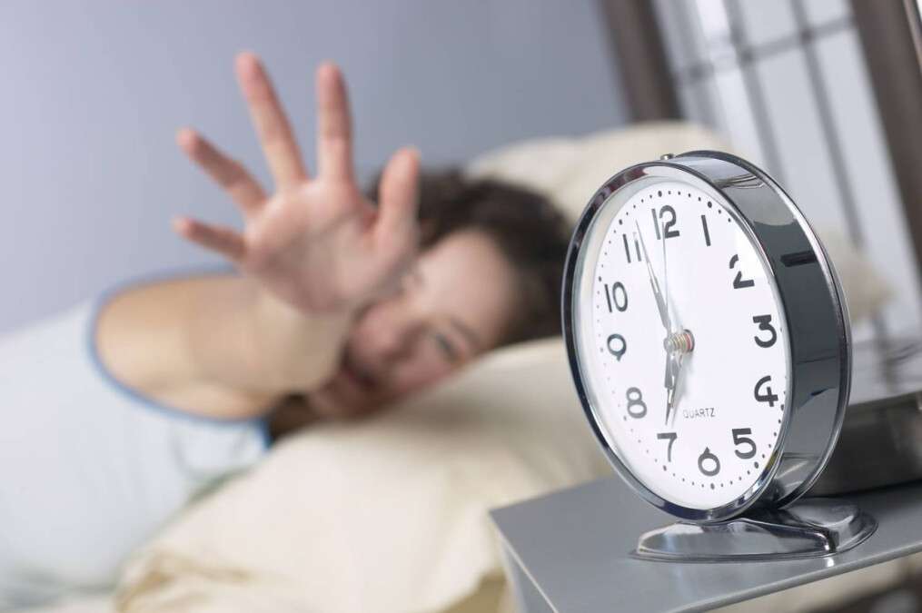 В Днепре и во всей стране украинцы могут поспать на час дольше: когда и почему