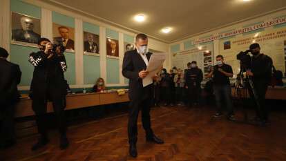 Борис Филатов проголосовал на местных выборах: фото