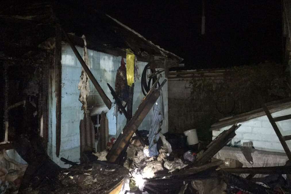 Под Днепром загорелся дом: на пожаре погибла женщина (фото)