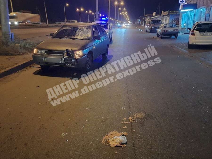 В Днепровском районе автомобиль ВАЗ сбил пешехода