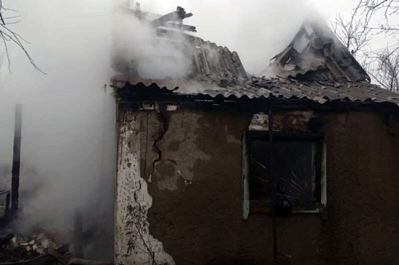 В Днепре в Самарском районе горела дача