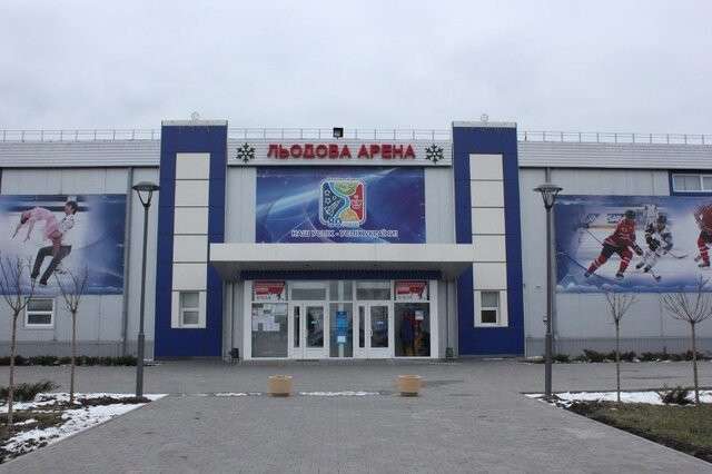 В Днепре на "Ледовой арене" умер мужчина, катаясь на коньках: подробности