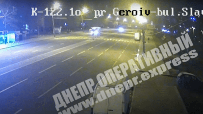 В Днепре на проспекте Героев мужчина бросился под колеса 120-го автобуса