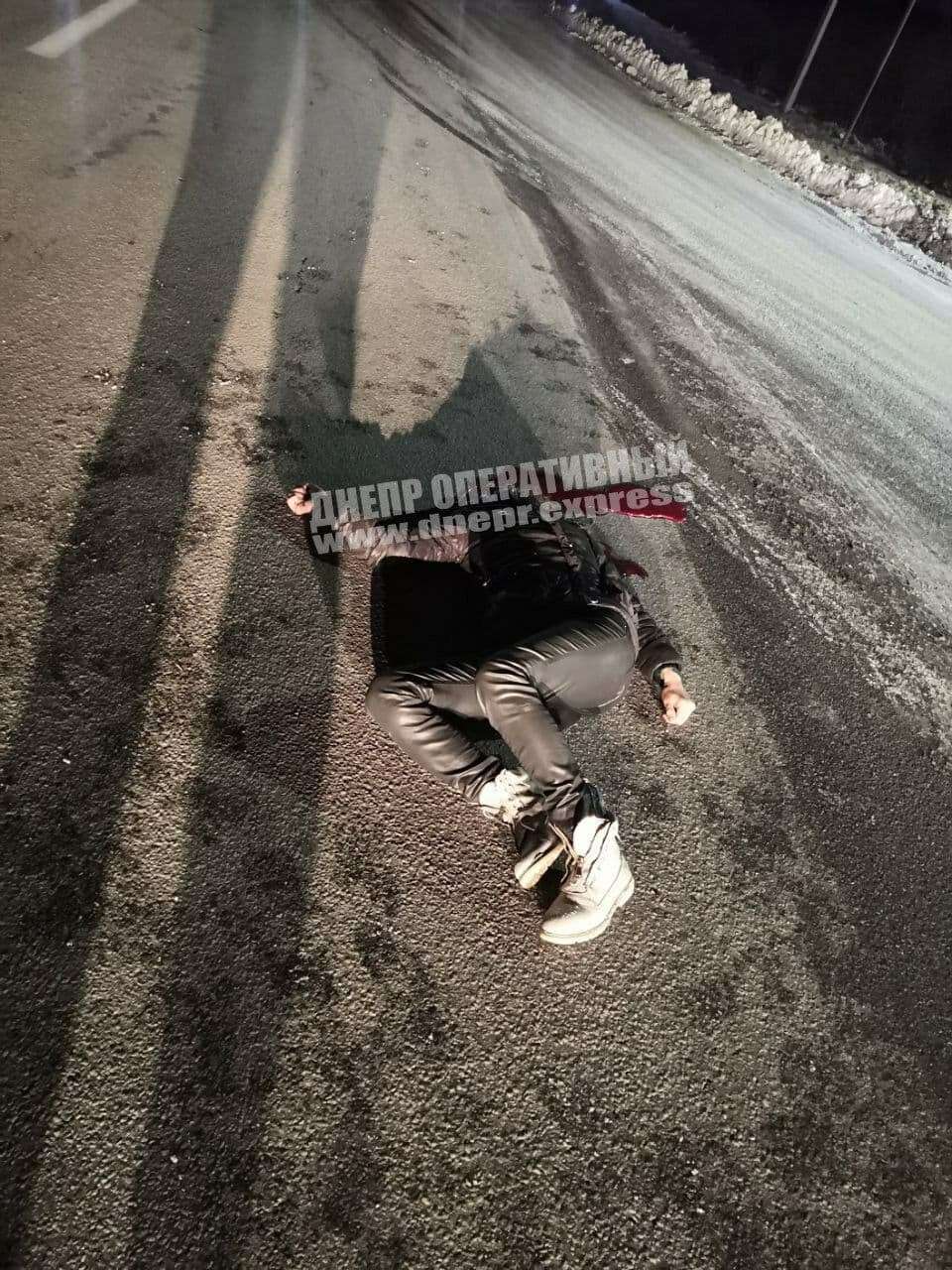 В Днепре на Донецком шоссе сбили пешехода4