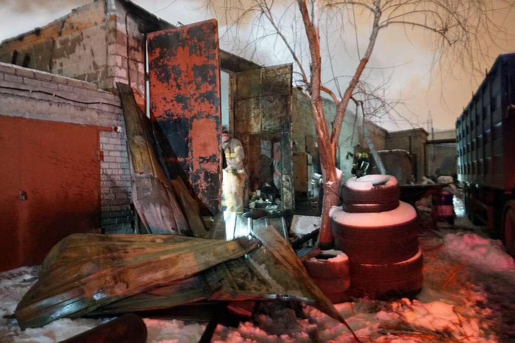 В Днепре на улице Отечественной ночью сгорел гараж