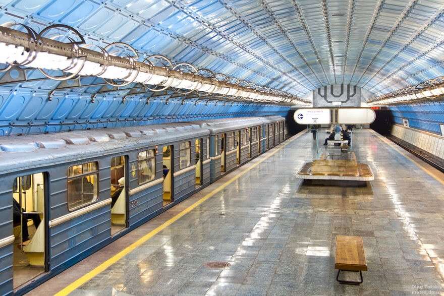 В метро Днепра произошел технический сбой