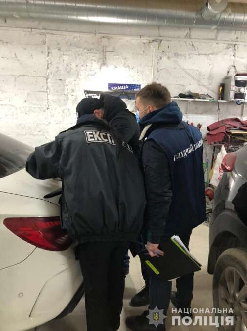 Двое мужчин из Днепра угоняли элитные автомобили