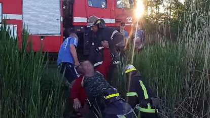 Кривой Рог мужчина в воде