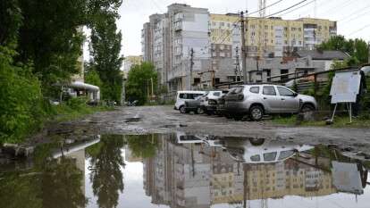 На Днепропетровщине спасатели продолжают откачивать воду на затопленных территориях