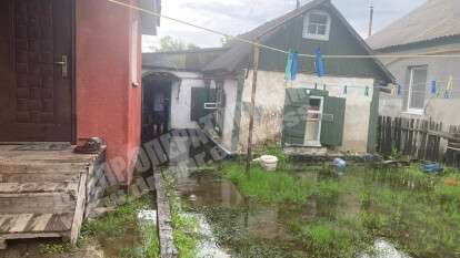 Откачивают воду в АНД районе