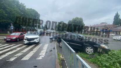 kia mazda авария