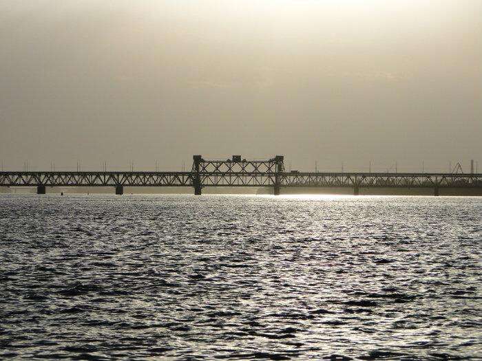 Амурский мост