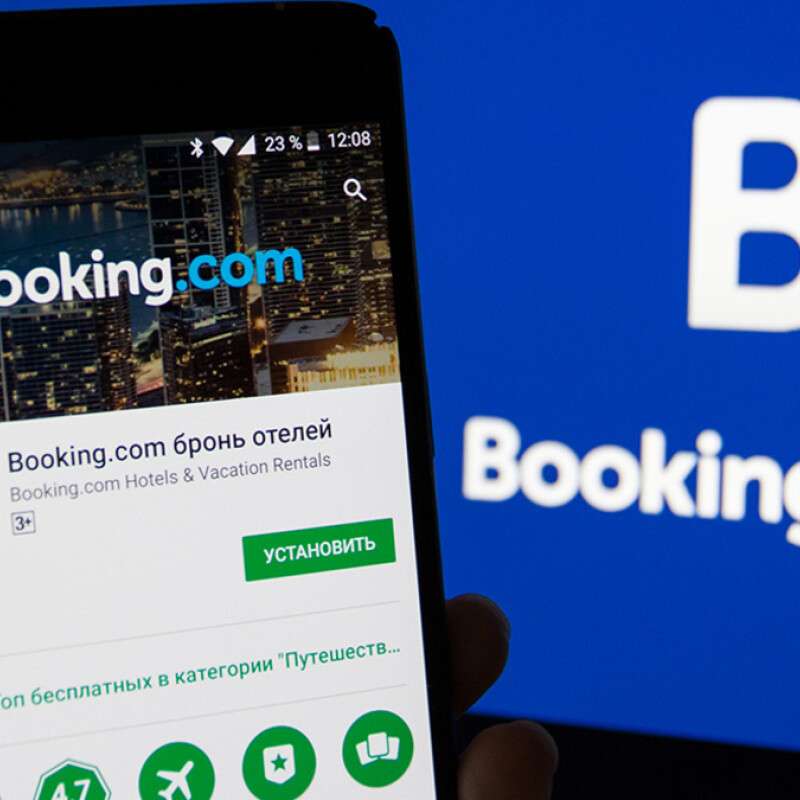 Booking plus. Booking.com. Промокод на букинге. Букинг 10. Букинг промокод на скидку.