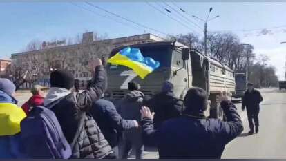 В Херсоне люди вышли на митинг