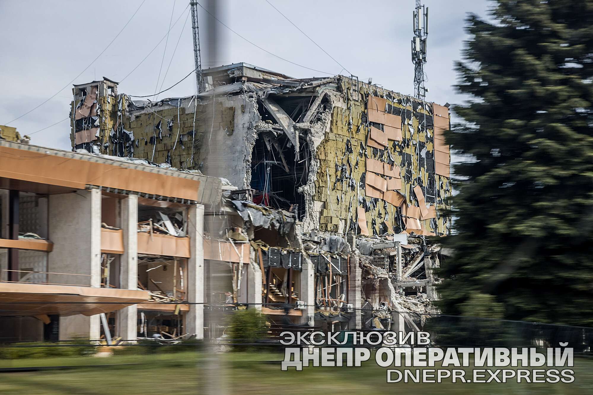 ДК в Лозовой разрушен в результате ракетного удара - детальные фото |  Новости Харькова - Днепр оперативный