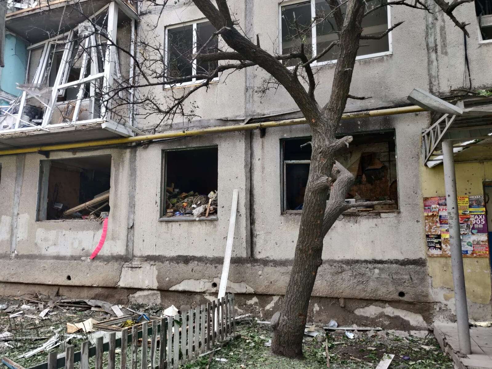 Дом после обстрела
