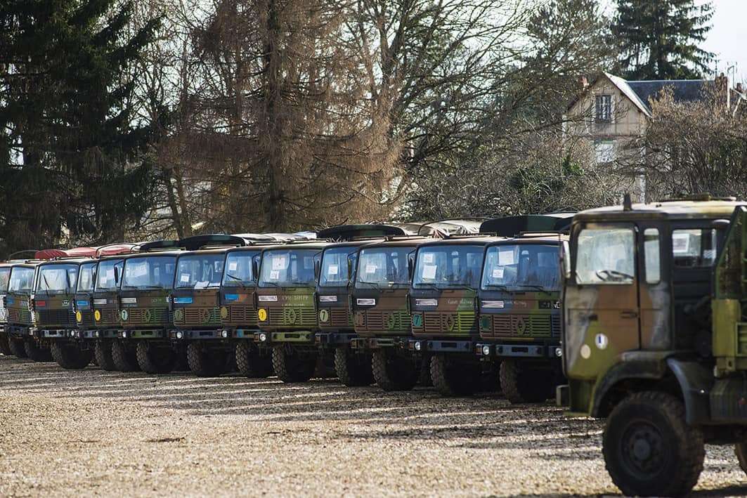грузовики для военных