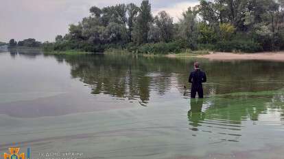 поиск утонувшего мальчика