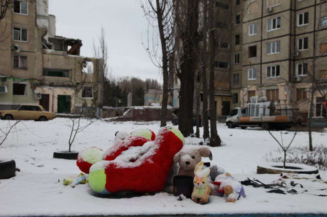 В Днепре восстанавливают дом на Победе, куда попала российская ракета |  Новости Днепра | Днепр Оперативный