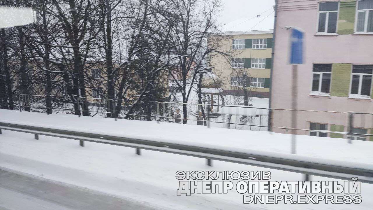 Украину накрыло снегом
