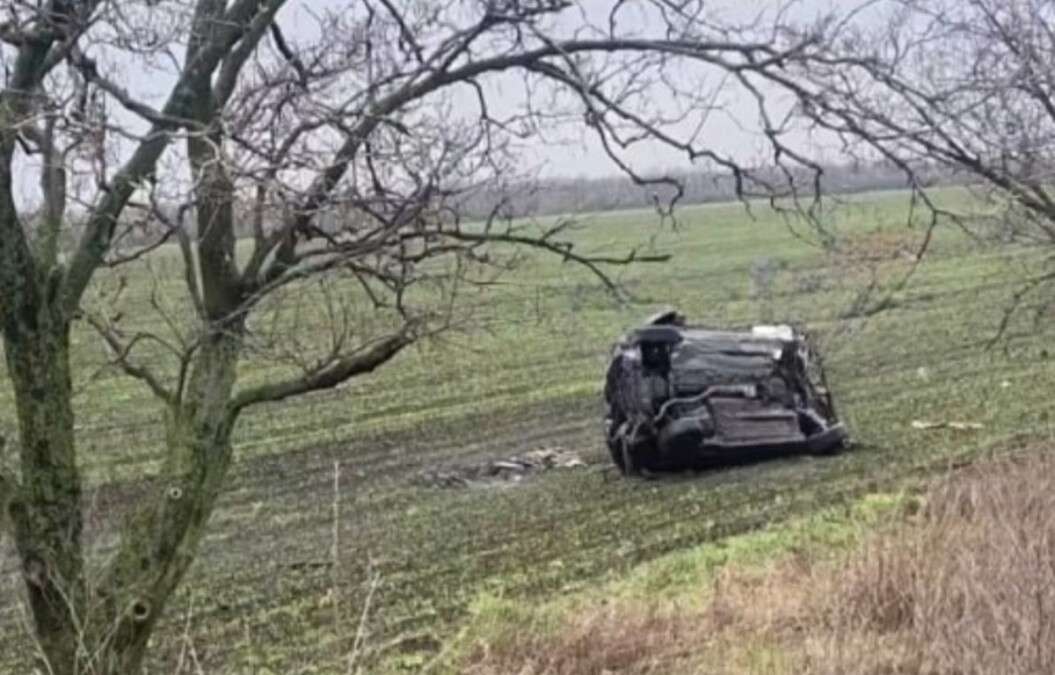 BMW перевернулся