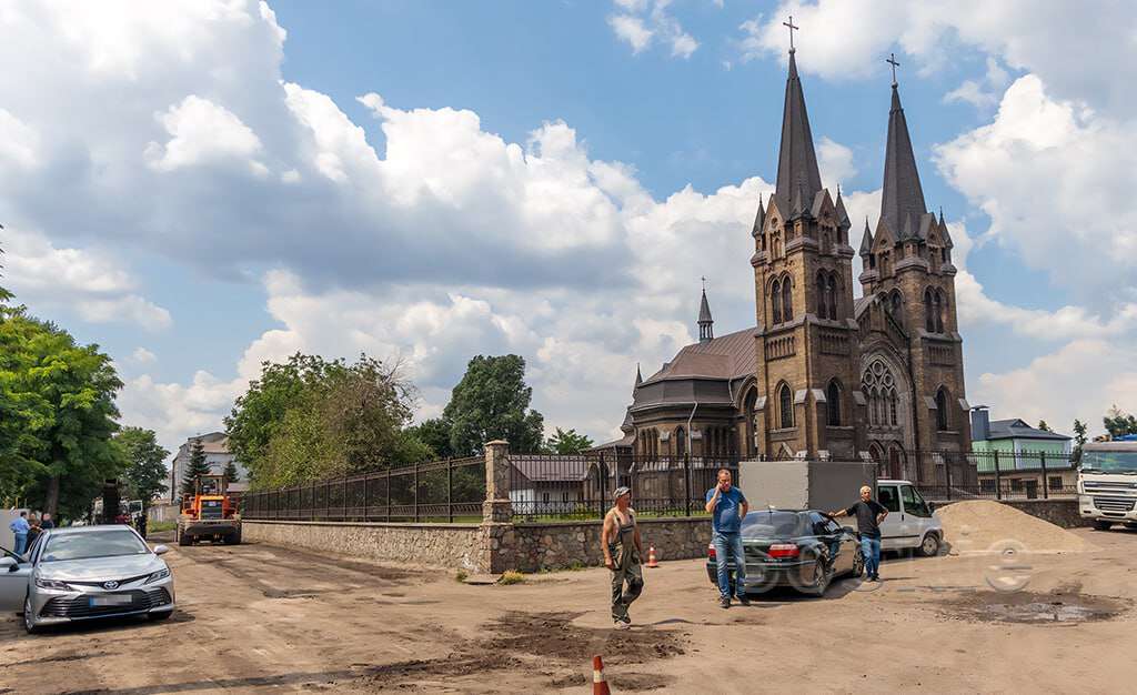 знищують історичний район Кам'янського