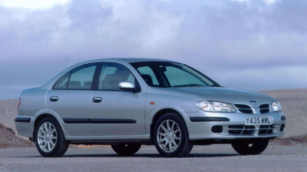 Nissan Almera