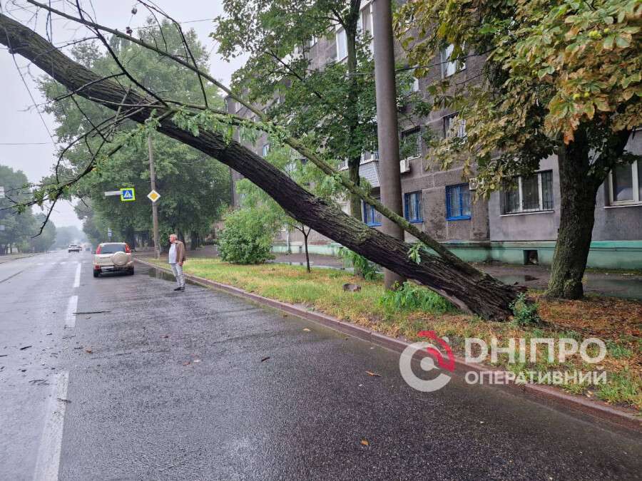 Последствия ливня в Днепре