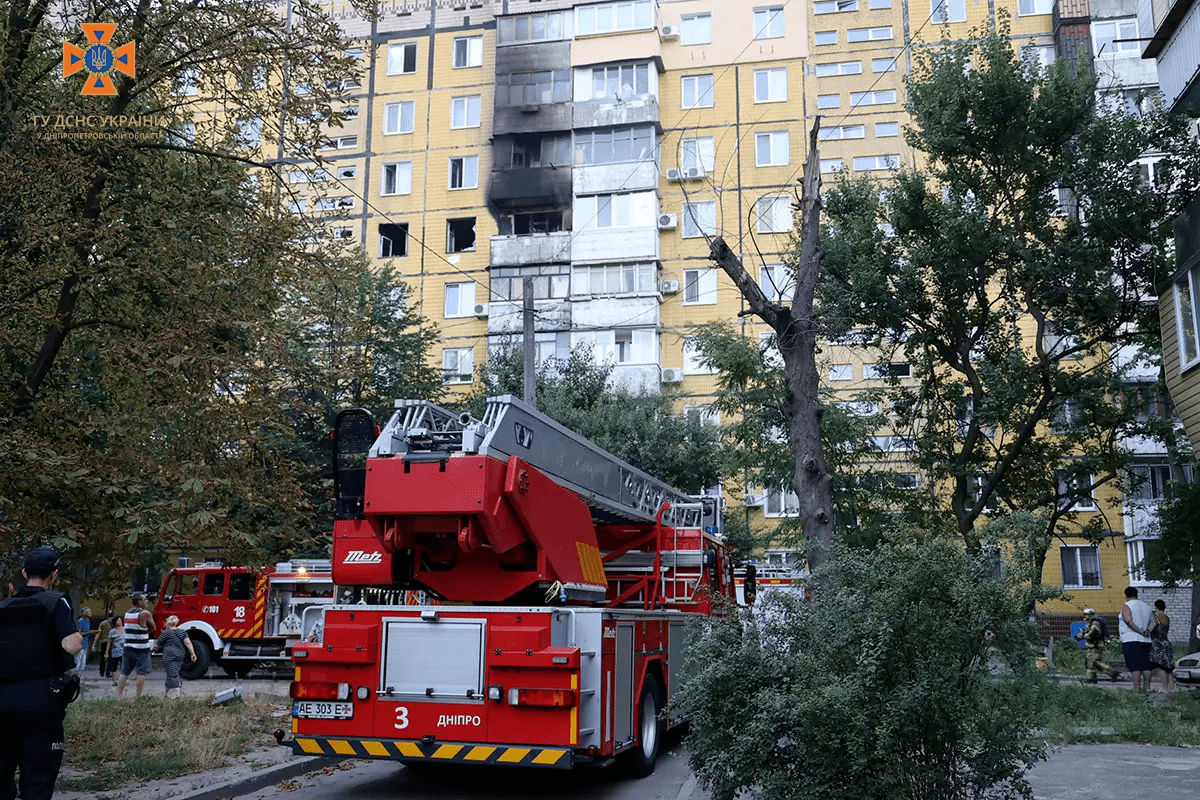 Пожар в Днепре: на Янтарной горела квартира в многоэтажке | Новости Днепра  | Днепр Оперативный