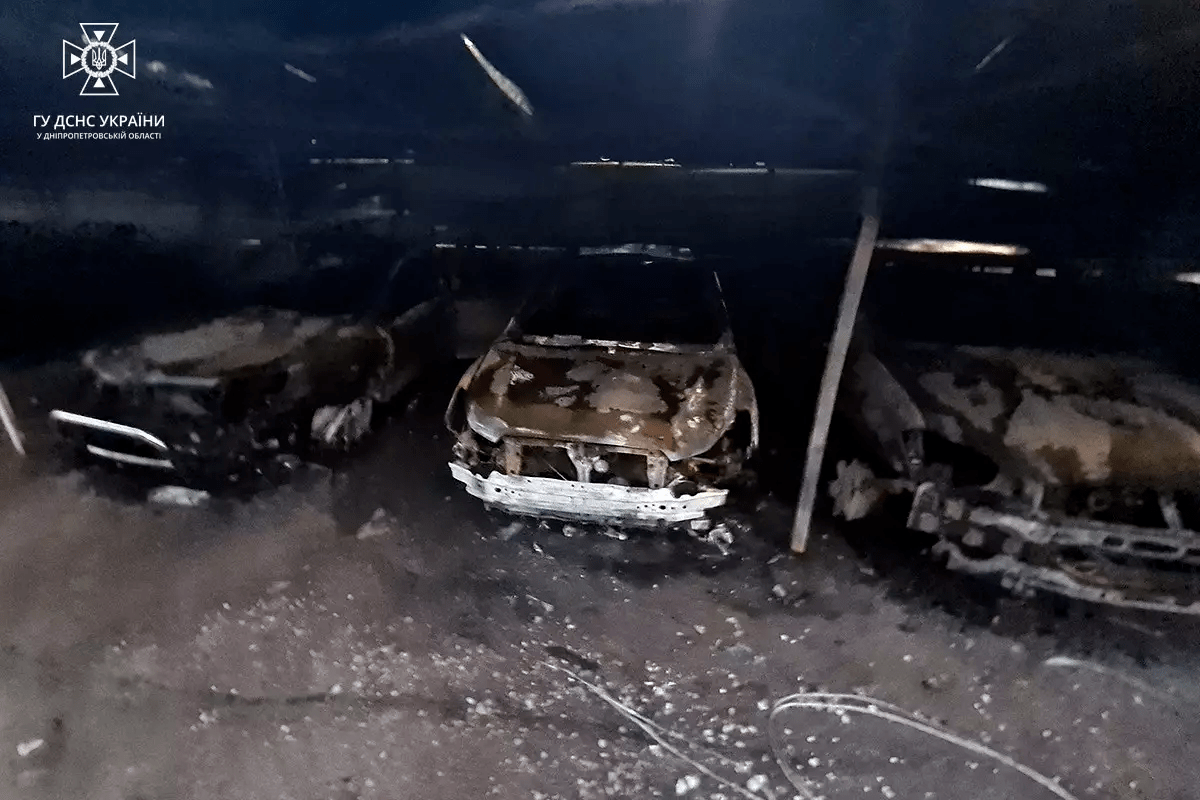 сгорели машины