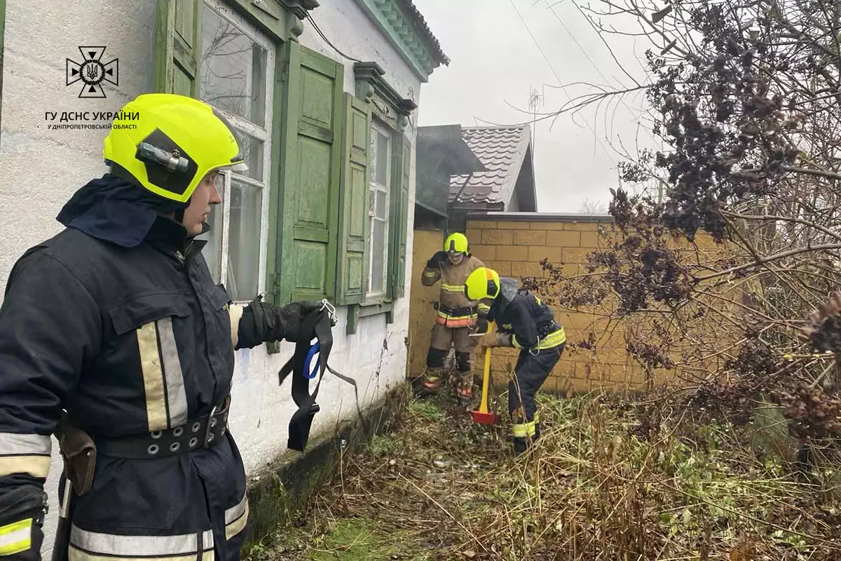 В Днепре во время пожара в частном доме погиб мужчина. Читайте на UKR.NET