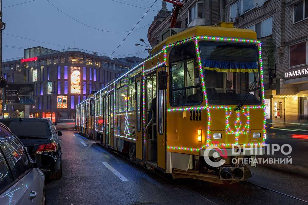 Трамвай у Дніпрі
