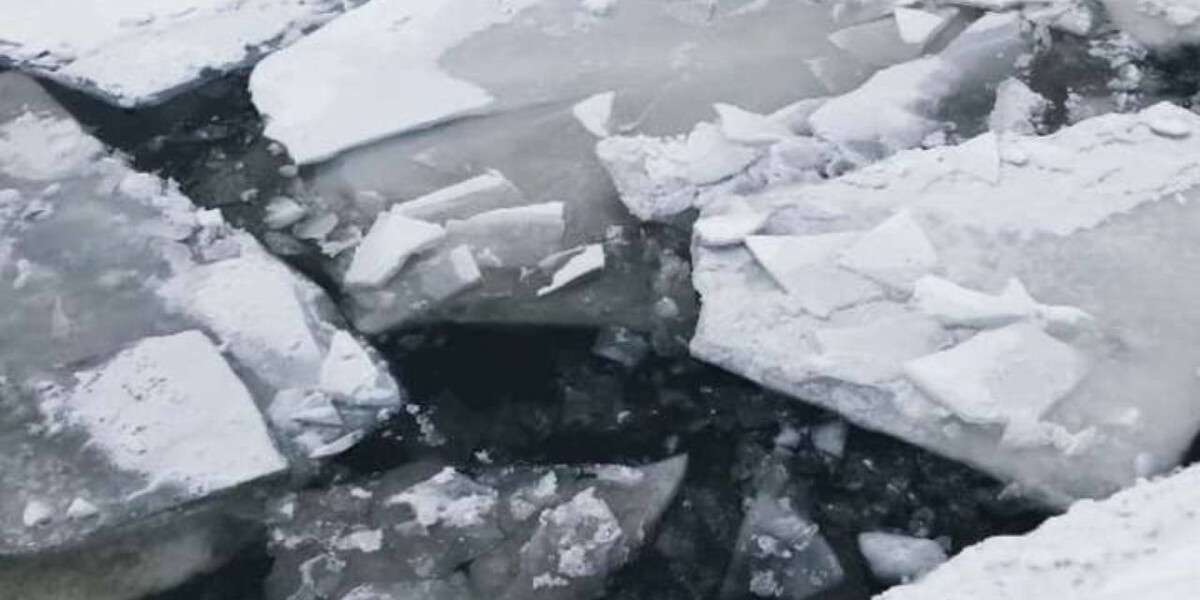 Підліток провалився під лід