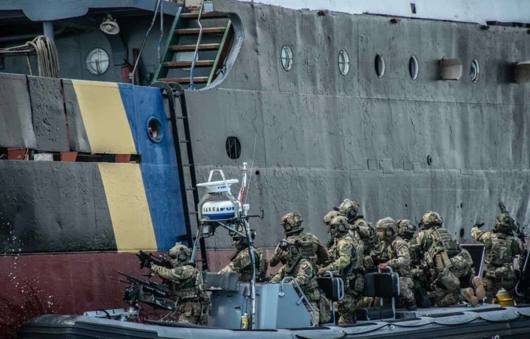 Воїни 73 морського центру спеціальних операцій