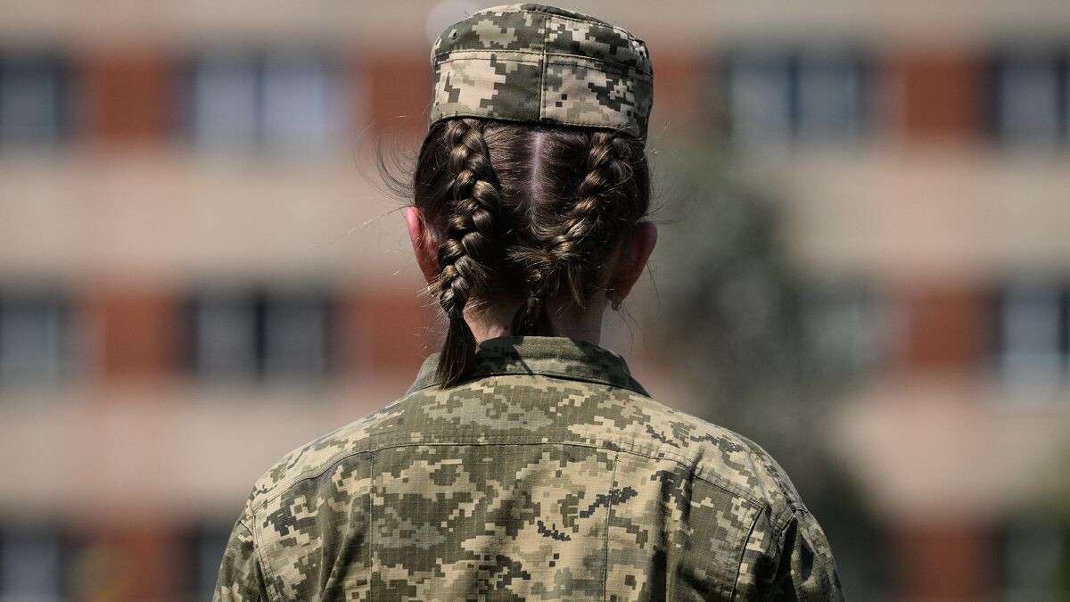 Военный учет женщин