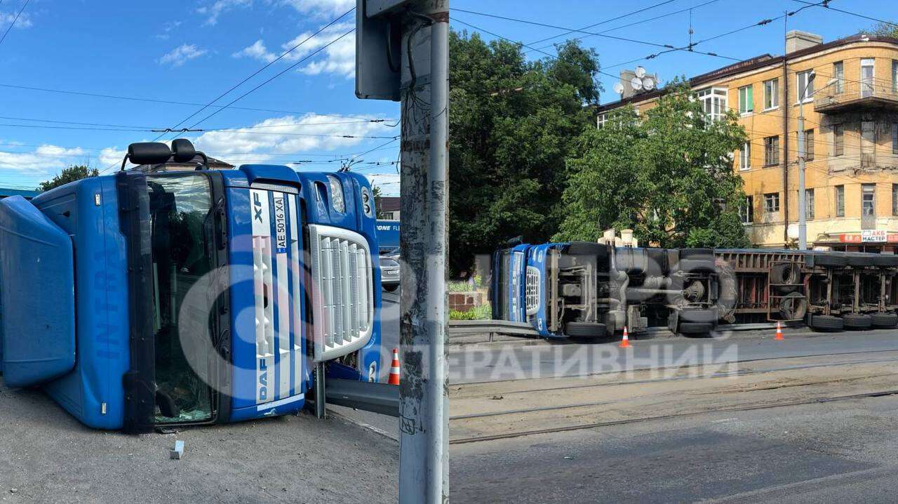 вантажівка