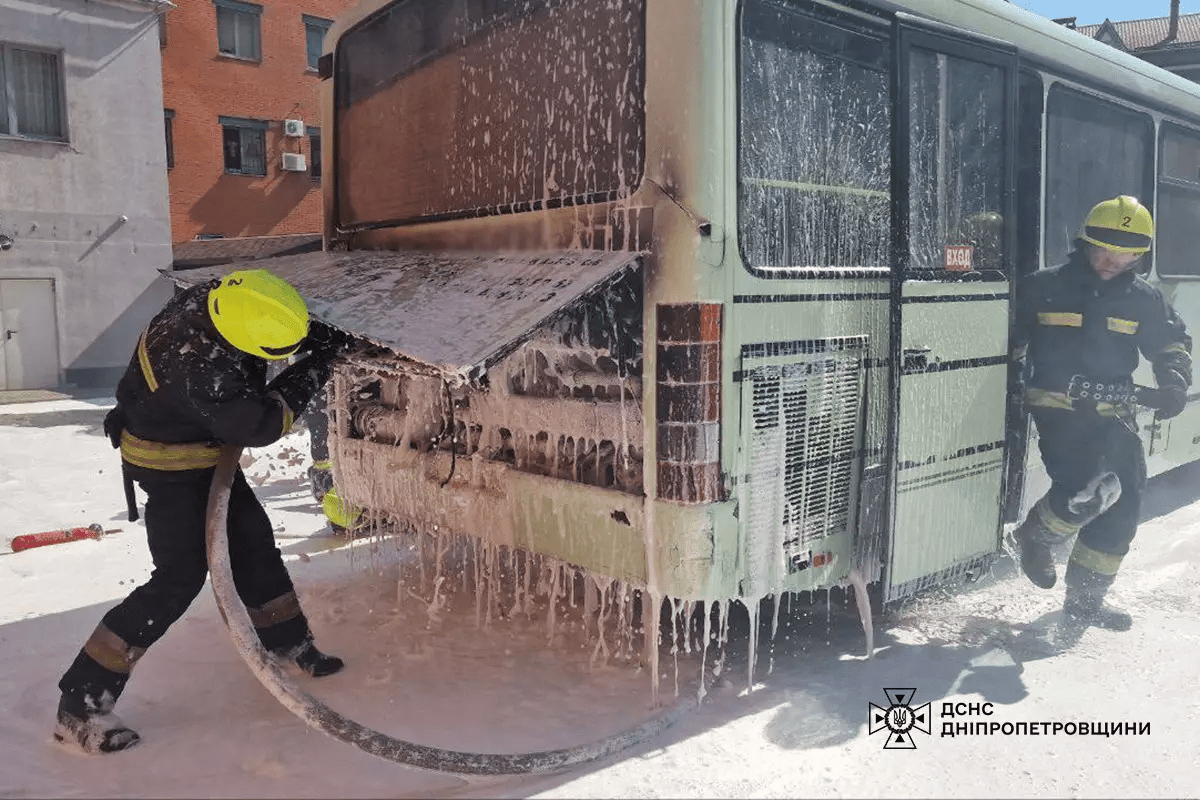 Загорелся автобус