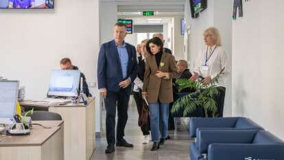 Прозорий офіс