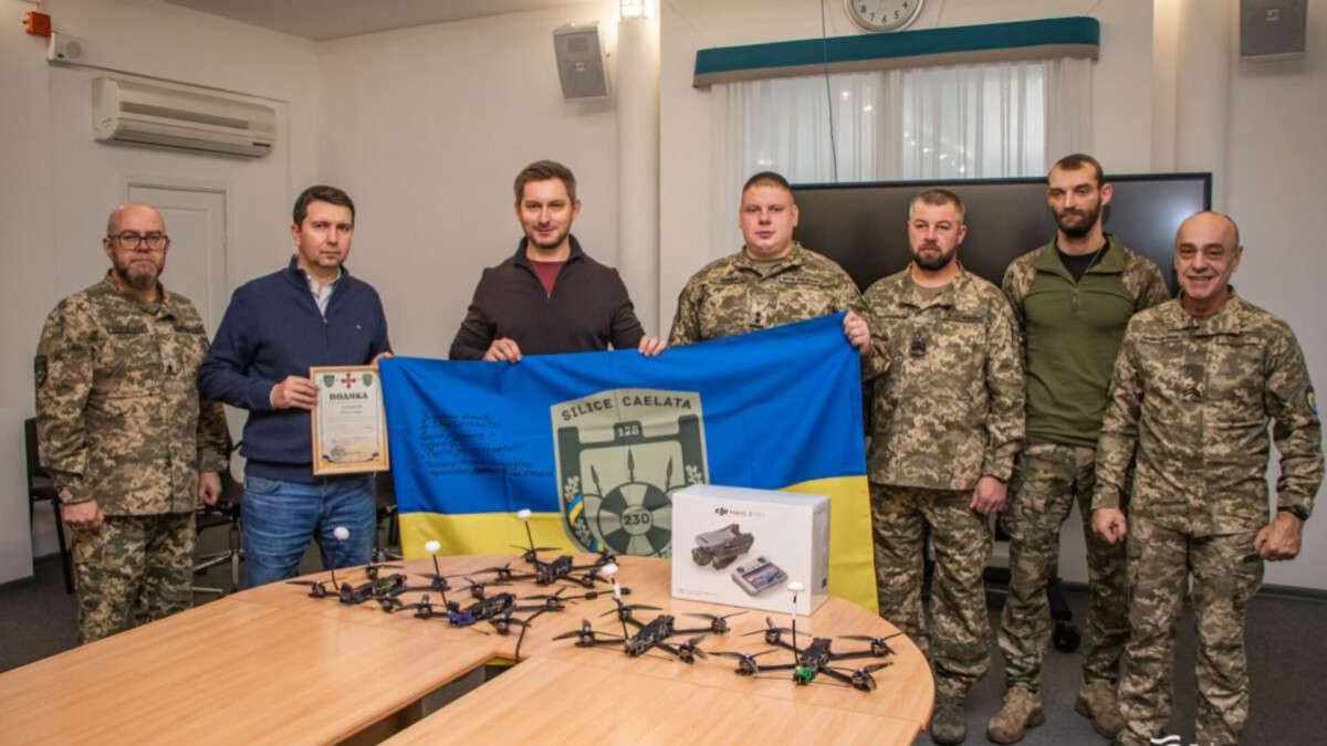 В горсовете вручили награды военным