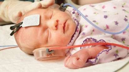 Скрининг слуха новорожденных