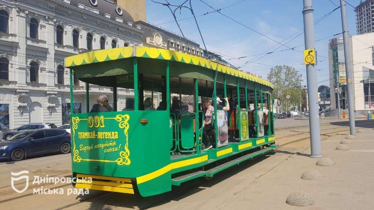 Ретро-трамвай в Днепре