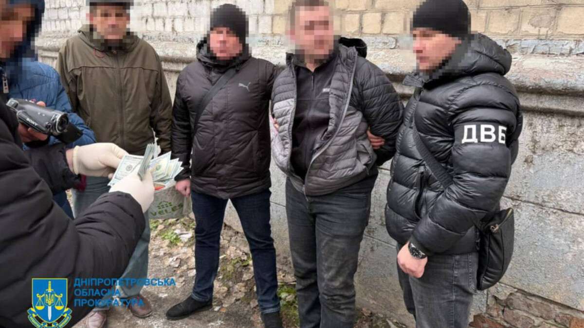 Задержан полицейский из Днепра