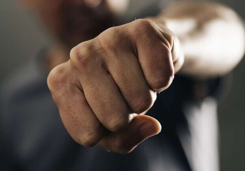 Умышленные телесные повреждения