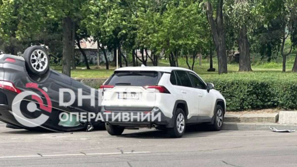 ДТП на Набережной Заводской